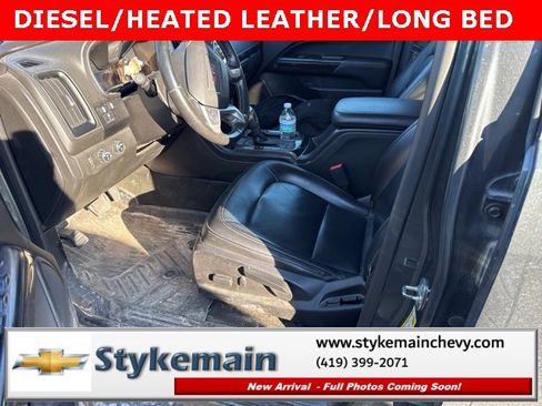 Used 2017 GMC Canyon SLT w/ Driver Alert Package image 4