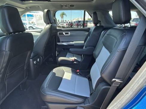 Certified 2022 Ford Explorer XLT w/ Equipment Group 202A AWD/4WD image 16