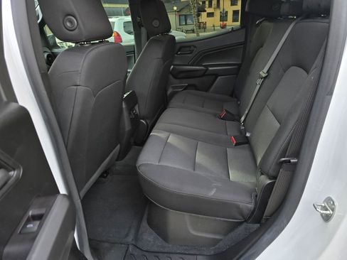 Used 2023 Chevrolet Colorado Trail Boss w/ Technology Package image 20