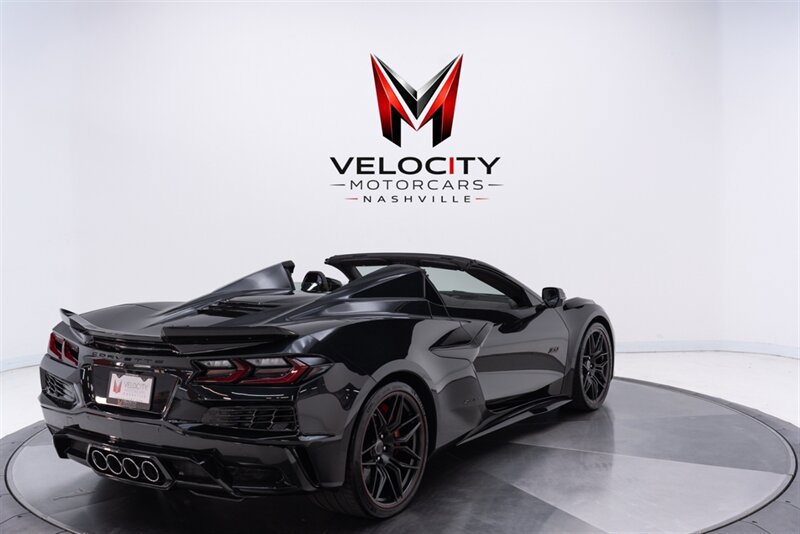 Used 2023 Chevrolet Corvette Z06 RWD image 14