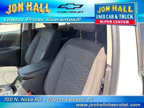 Used 2021 Chevrolet Equinox LT image 19