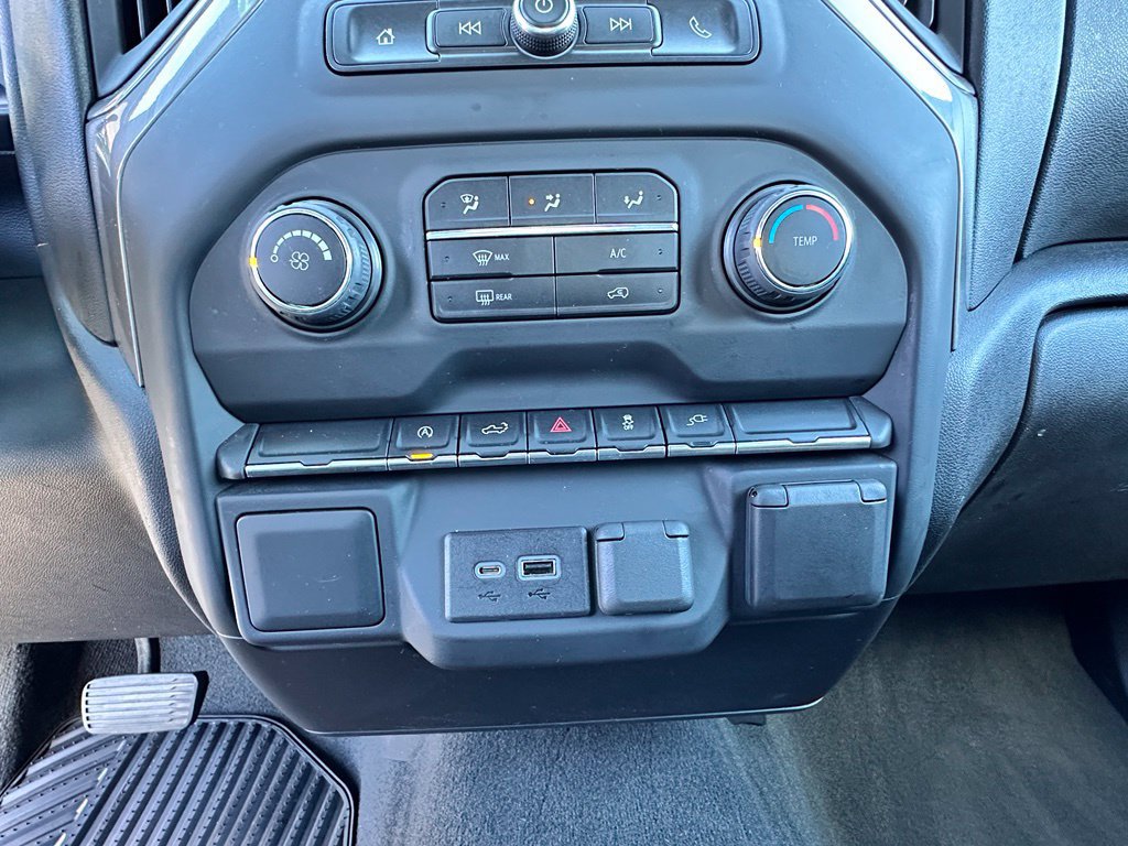 Certified 2021 Chevrolet Silverado 1500 Custom w/ LPO, Dark Essentials Package AWD/4WD image 32