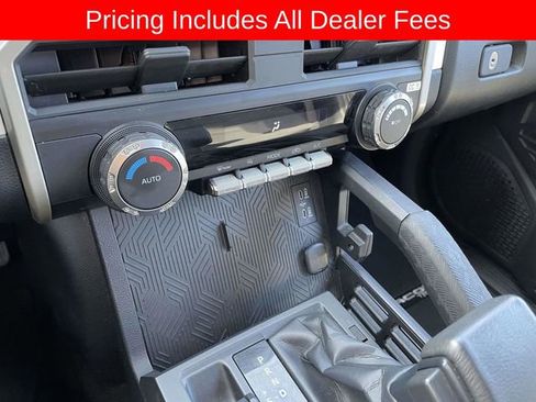 Used 2024 Toyota Tacoma TRD Off-Road AWD/4WD image 32