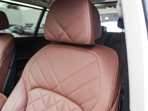 Used 2024 BMW X7 xDrive40i image 25