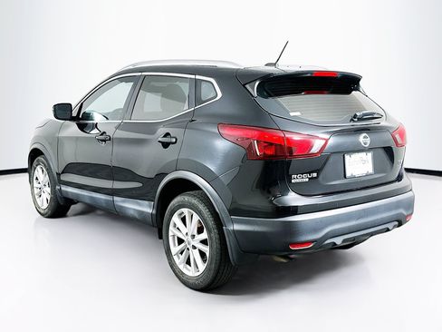 Used 2017 Nissan Rogue Sport SV w/ SV All-Weather Package FWD image 5
