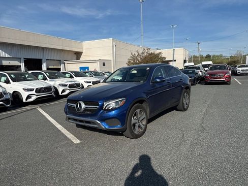 Used 2017 Mercedes-Benz GLC 300 4MATIC Coupe image 1