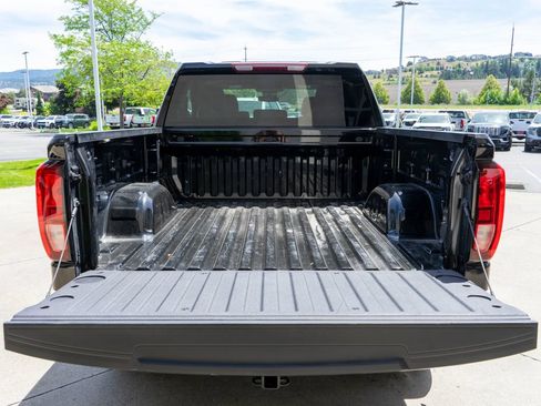 Certified 2024 GMC Sierra 1500 Elevation AWD/4WD image 32