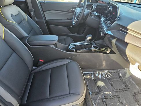 New 2026 Chevrolet Trax ACTIV w/ Sunroof Package FWD image 10