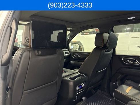 Used 2024 GMC Yukon AT4 w/ Technology Package AWD/4WD image 6