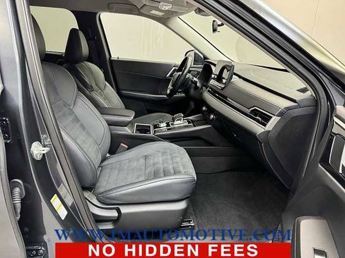 Used 2024 Mitsubishi Outlander SE image 21