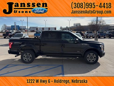 Used 2016 Ford F150 XLT w/ Equipment Group 302A Luxury image 5