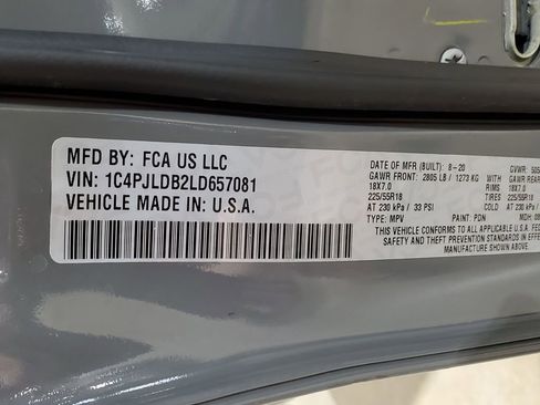 Used 2020 Jeep Cherokee Limited w/ Luxury Group FWD image 44
