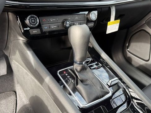 New 2026 Jeep Compass Latitude image 26