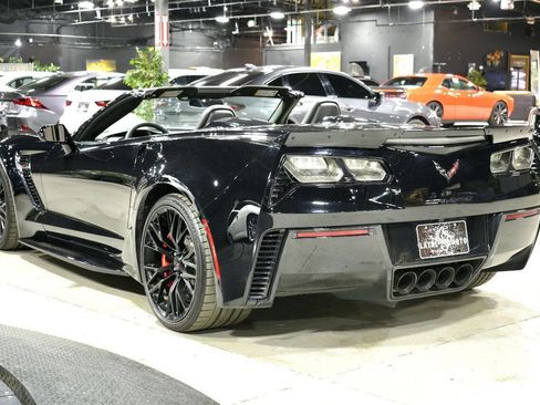 Used 2017 Chevrolet Corvette Z06 image 12
