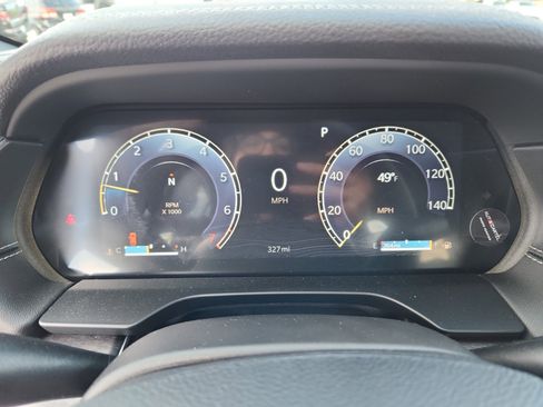 Used 2025 Jeep Grand Cherokee Limited w/ Trailer Tow Package image 10