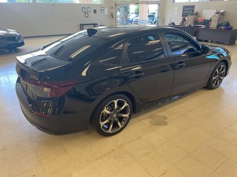 Used 2025 Honda Civic Sport Touring image 7