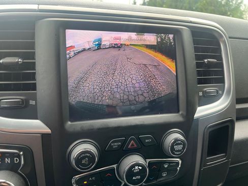 Used 2022 RAM 1500 Warlock AWD/4WD image 16