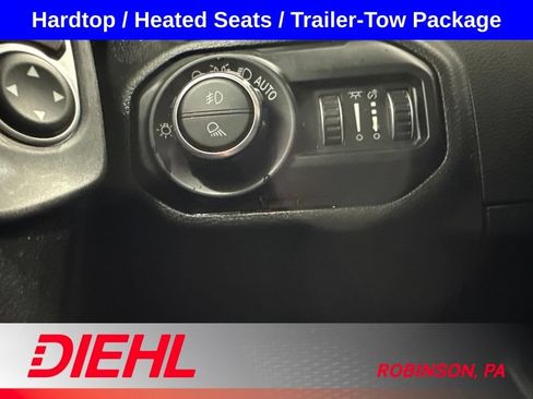 Used 2020 Jeep Gladiator Sport w/ Quick Order Package 24S AWD/4WD image 22