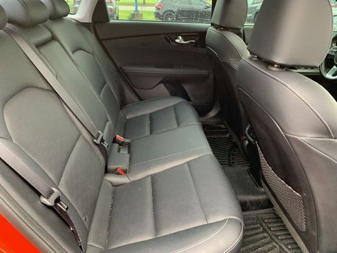 Used 2019 Kia Forte EX w/ Option Group 020 FWD image 24