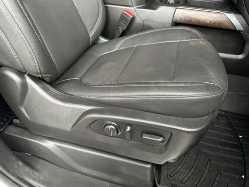 Certified 2023 GMC Sierra 2500 SLT w/ SLT Convenience Package image 22