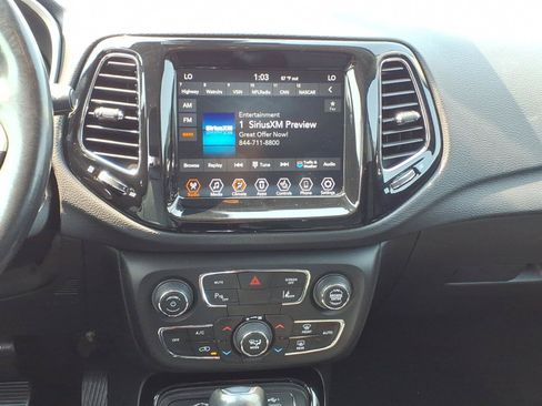 Used 2021 Jeep Compass Limited AWD/4WD image 13