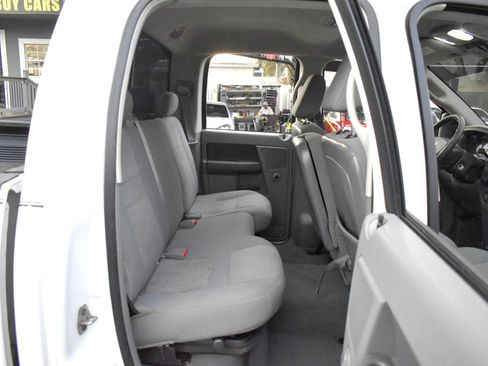 Used 2007 Dodge Ram 1500 Truck SLT AWD/4WD image 17