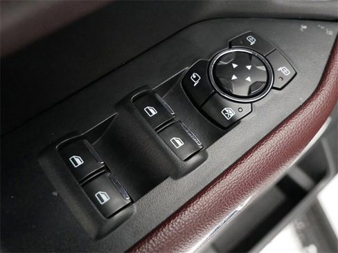 Used 2023 Ford Expedition Limited image 13