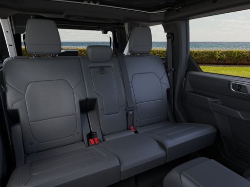 New 2026 Ford Bronco Outer Banks AWD/4WD image 27