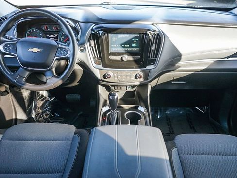 Used 2019 Chevrolet Traverse LT image 13