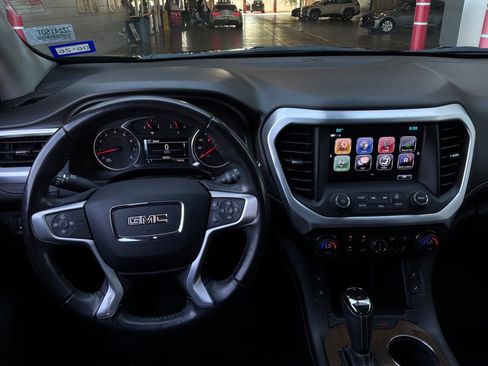Used 2018 GMC Acadia SLE FWD image 15