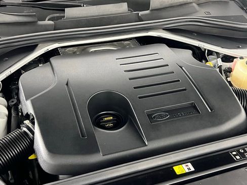 Used 2024 Land Rover Range Rover Sport Dynamic SE AWD/4WD image 32