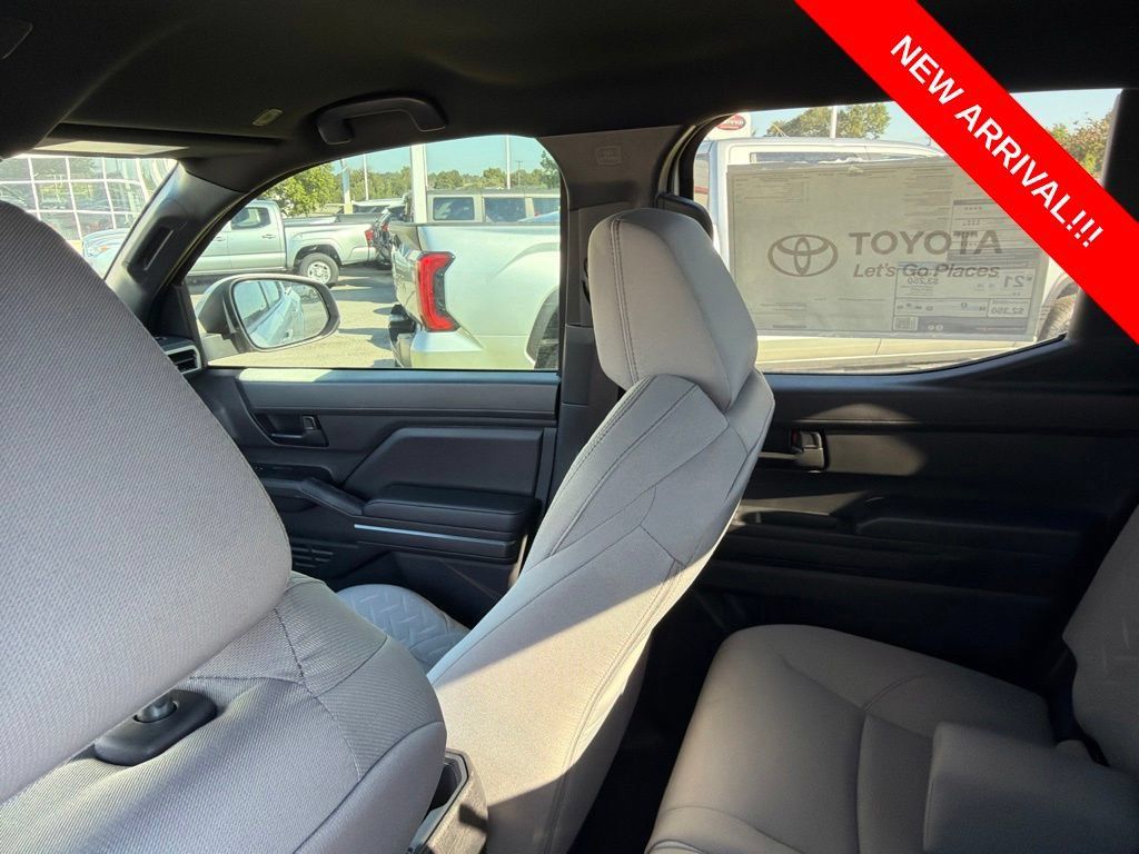 Used 2026 Toyota Tacoma SR5 AWD/4WD image 8