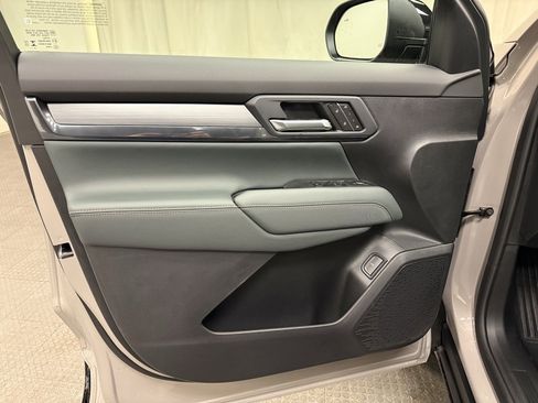 New 2026 GMC Terrain AT4 w/ Convenience Package III image 24