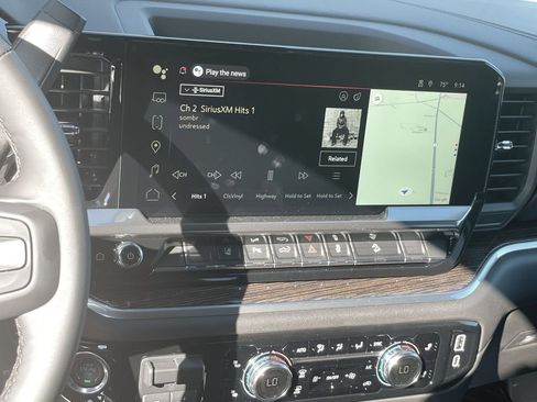 New 2026 GMC Sierra 2500 SLE w/ SLE Value Package; image 17