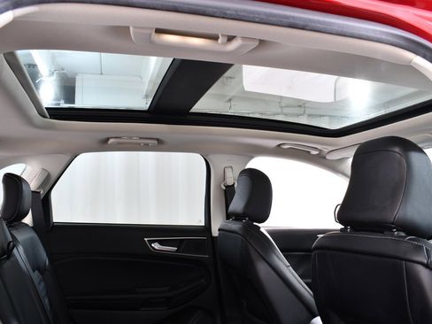 Used 2022 Ford Edge SEL w/ Convenience Package image 18