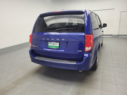 Used 2019 Dodge Grand Caravan SE w/ UConnect Hands-Free Group FWD image 7