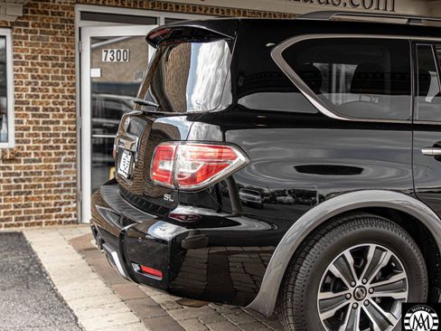 Used 2020 Nissan Armada SL w/ Premium Package RWD image 32