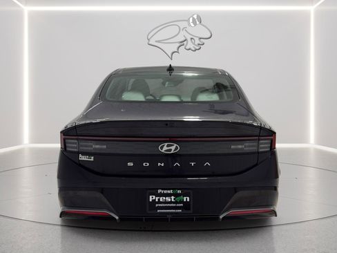 Used 2024 Hyundai Sonata SEL w/ Convenience Package image 4