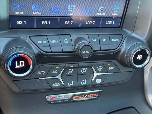 Used 2019 Chevrolet Corvette Z06 image 15