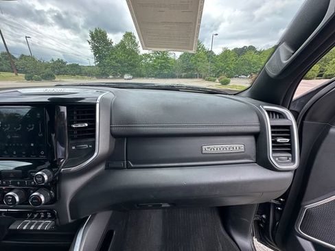 Used 2021 RAM 1500 Laramie w/ Sport Appearance Package AWD/4WD image 16