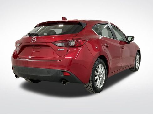 Used 2016 MAZDA MAZDA3 i Grand Touring image 3