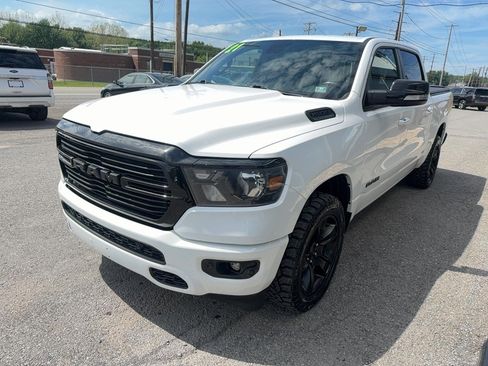 Used 2021 RAM 1500 Big Horn AWD/4WD image 3