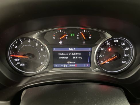 Used 2022 GMC Terrain SLE w/ Driver Convenience Package image 21