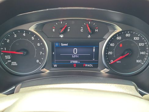 Used 2023 Chevrolet Equinox LT FWD image 23
