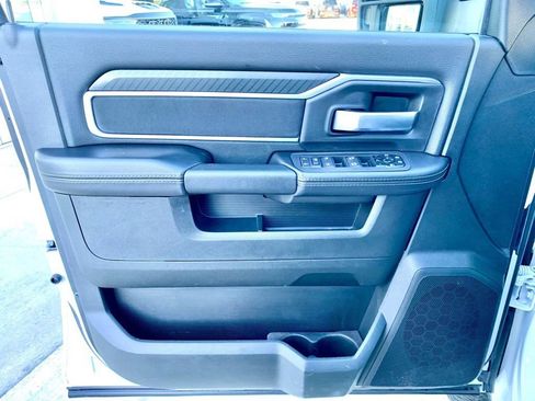 Used 2025 RAM 2500 Big Horn image 11