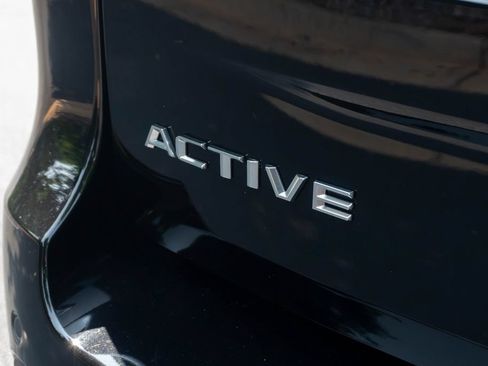 Used 2025 Ford Expedition Active RWD image 10