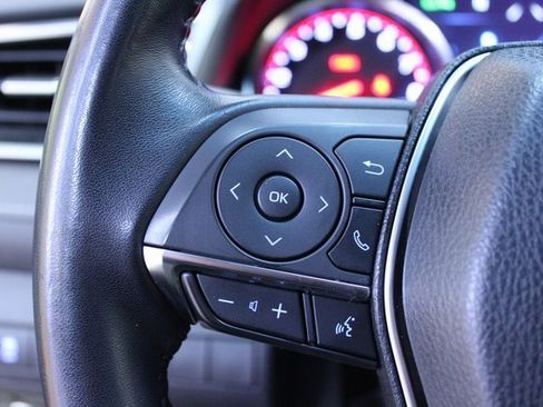 Used 2018 Toyota Camry XSE image 14