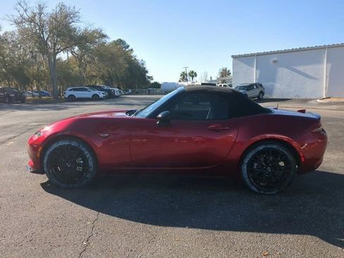 Used 2025 MAZDA MX-5 Miata Club image 7