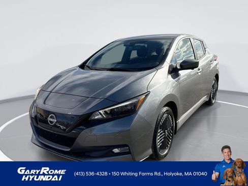 Used 2023 Nissan Leaf SV Plus image 1