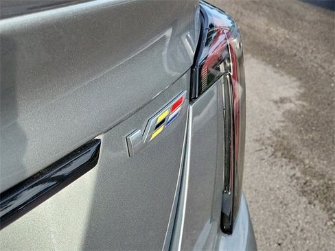 Used 2023 Cadillac CT5 V w/ Platinum Package image 8